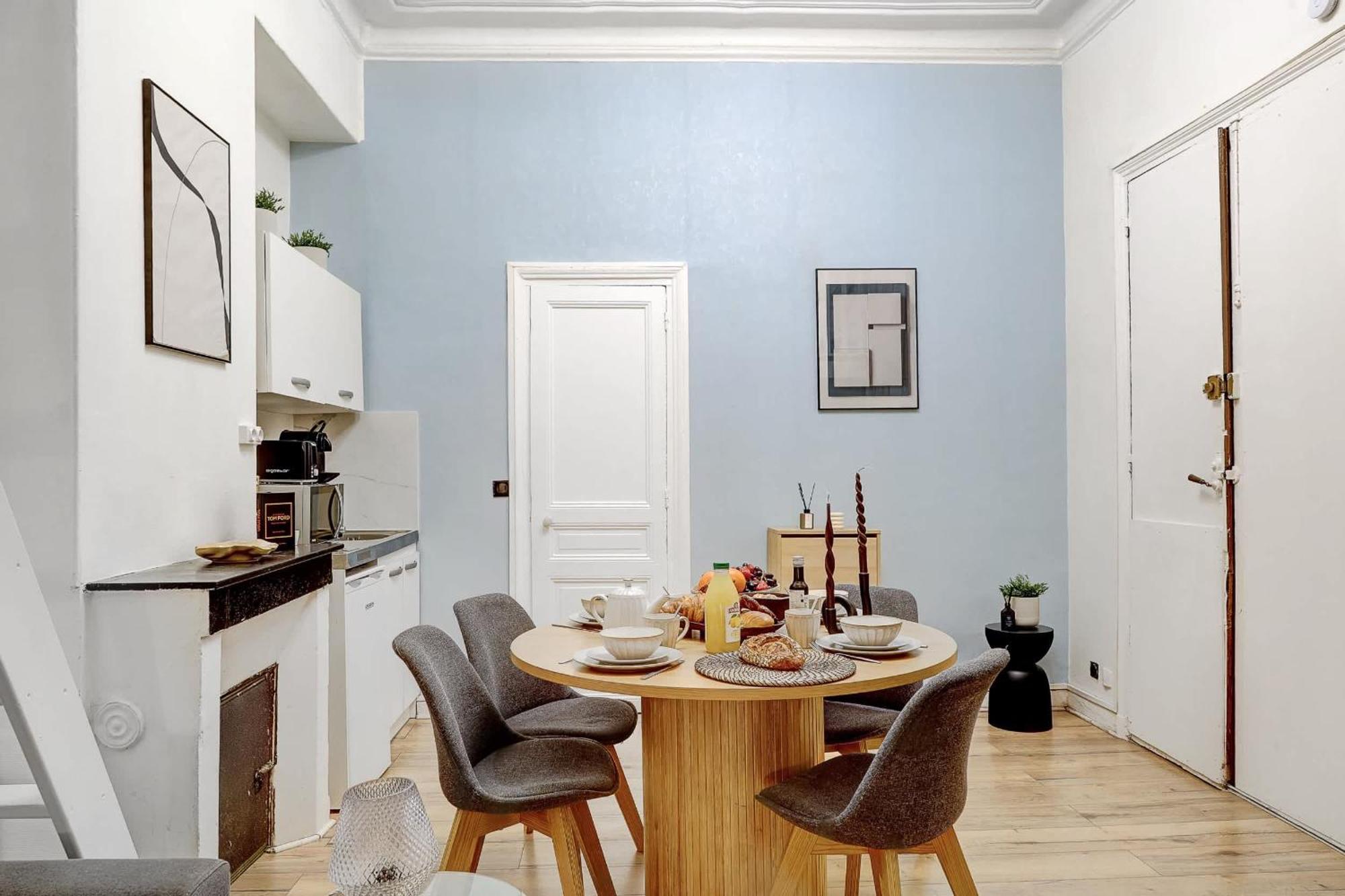 Charme Parisien Cosy Pour 4 Personnes Appartement Parijs