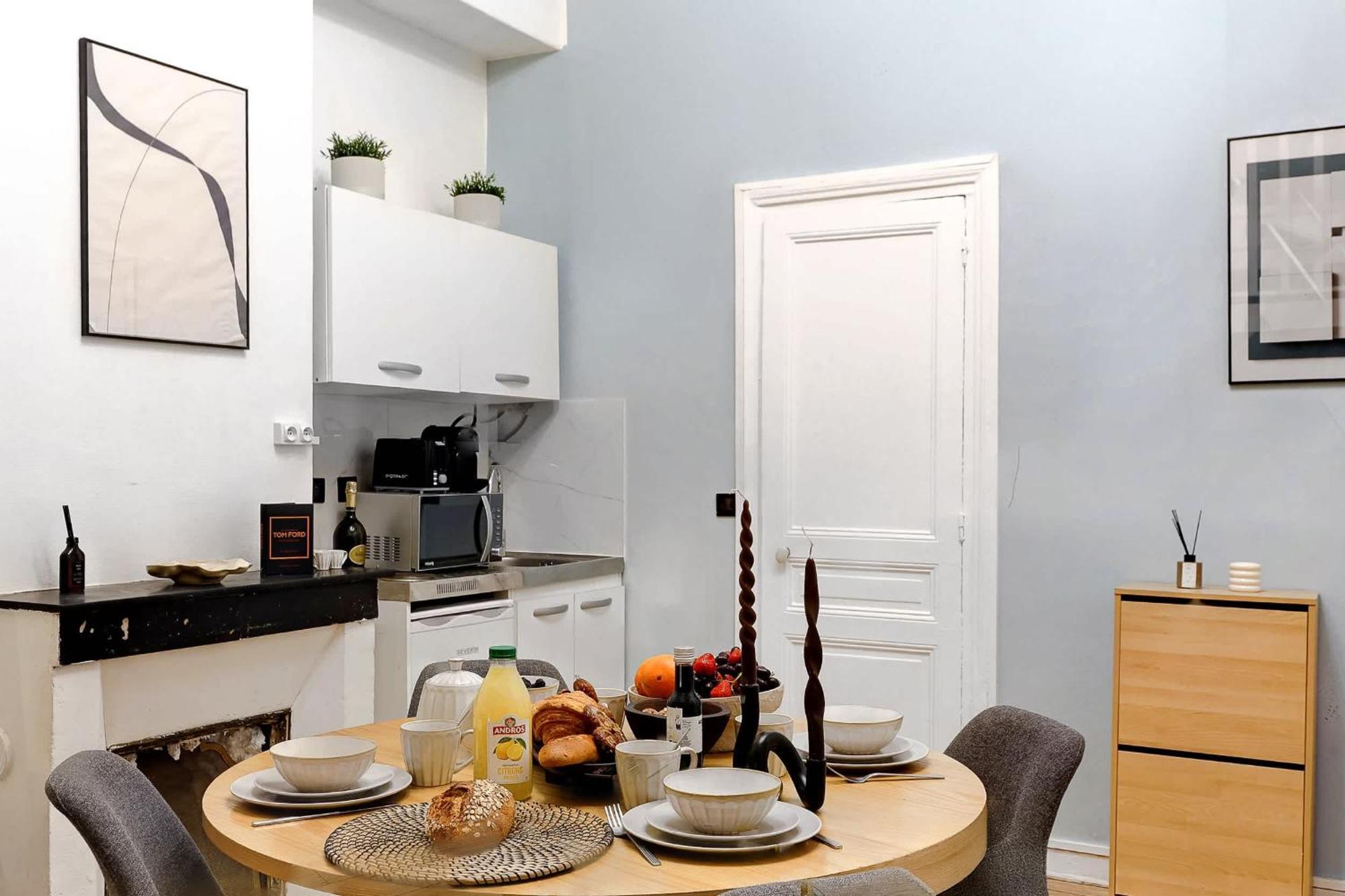 Charme Parisien Cosy Pour 4 Personnes Appartement